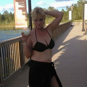 Meet your Posher, Annette